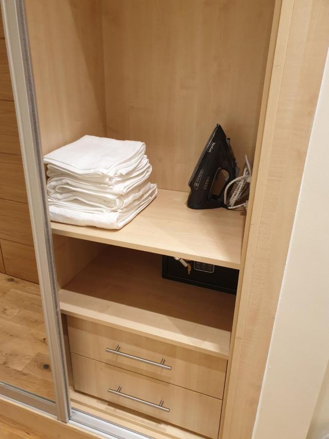 London Luxury Apartments 5 Min Walk From Ilford Station, With Free Parking Free Wifi Dış mekan fotoğraf