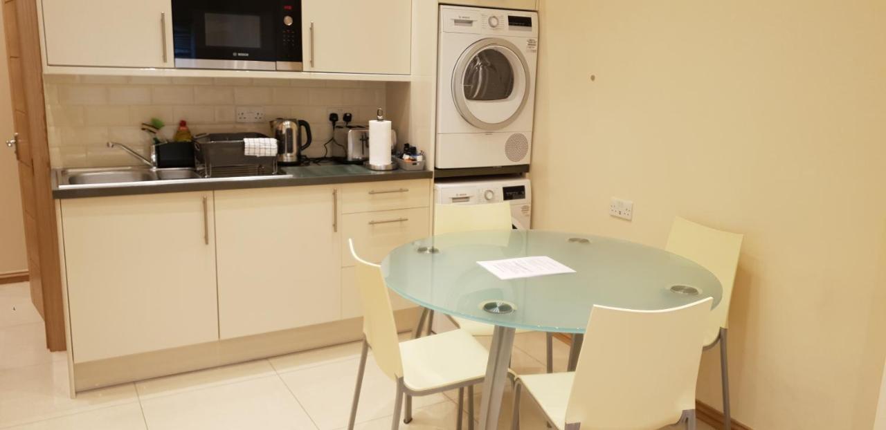 London Luxury Apartments 5 Min Walk From Ilford Station, With Free Parking Free Wifi Dış mekan fotoğraf
