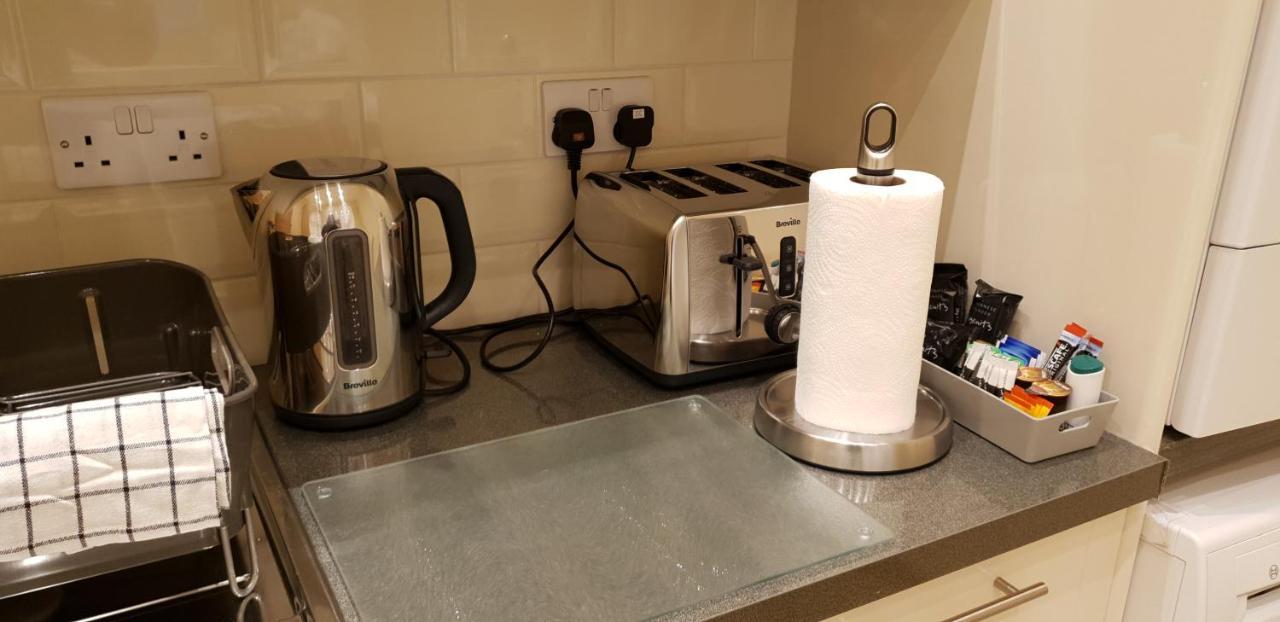 London Luxury Apartments 5 Min Walk From Ilford Station, With Free Parking Free Wifi Dış mekan fotoğraf