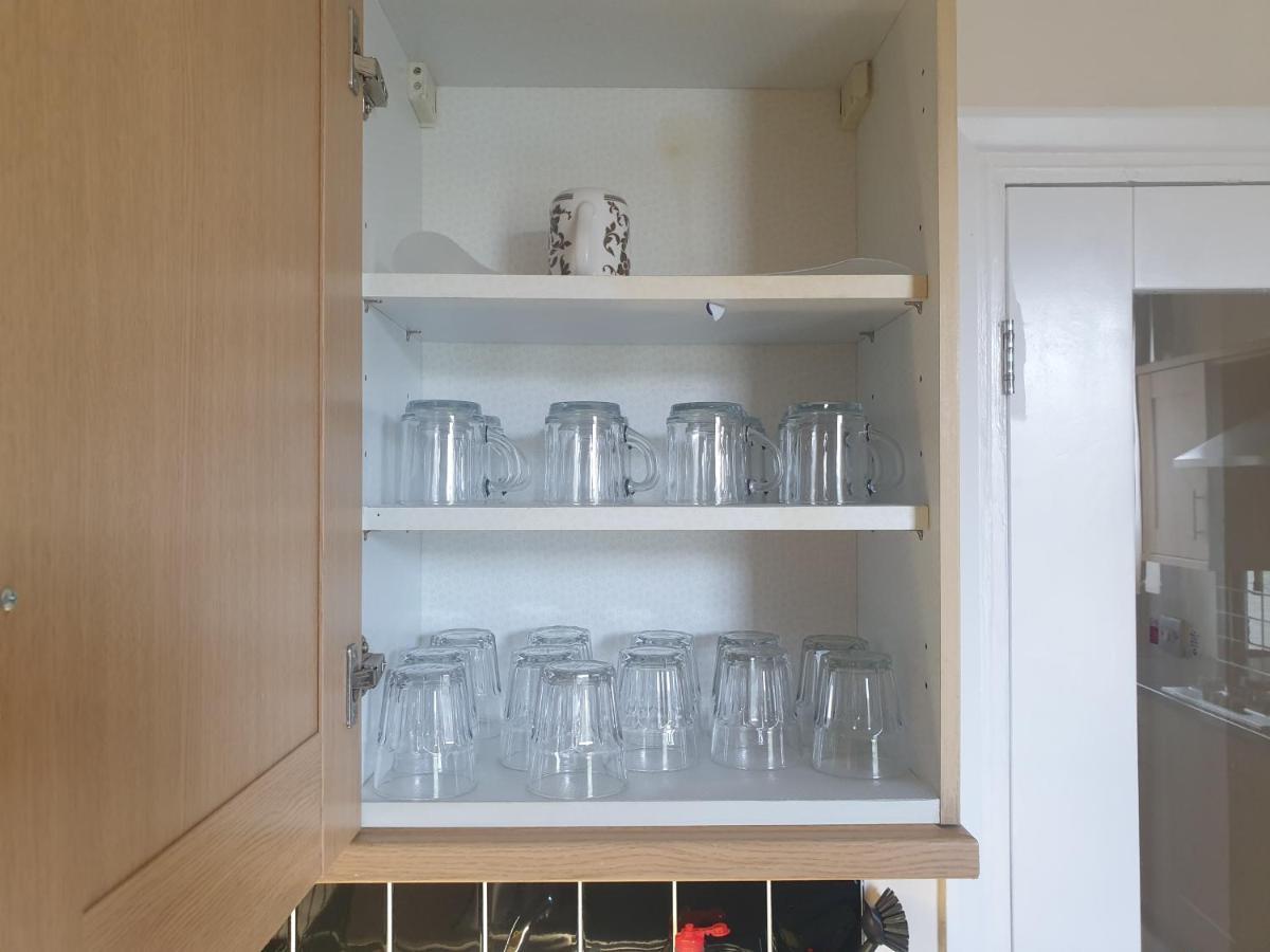 London Luxury Apartments 5 Min Walk From Ilford Station, With Free Parking Free Wifi Dış mekan fotoğraf
